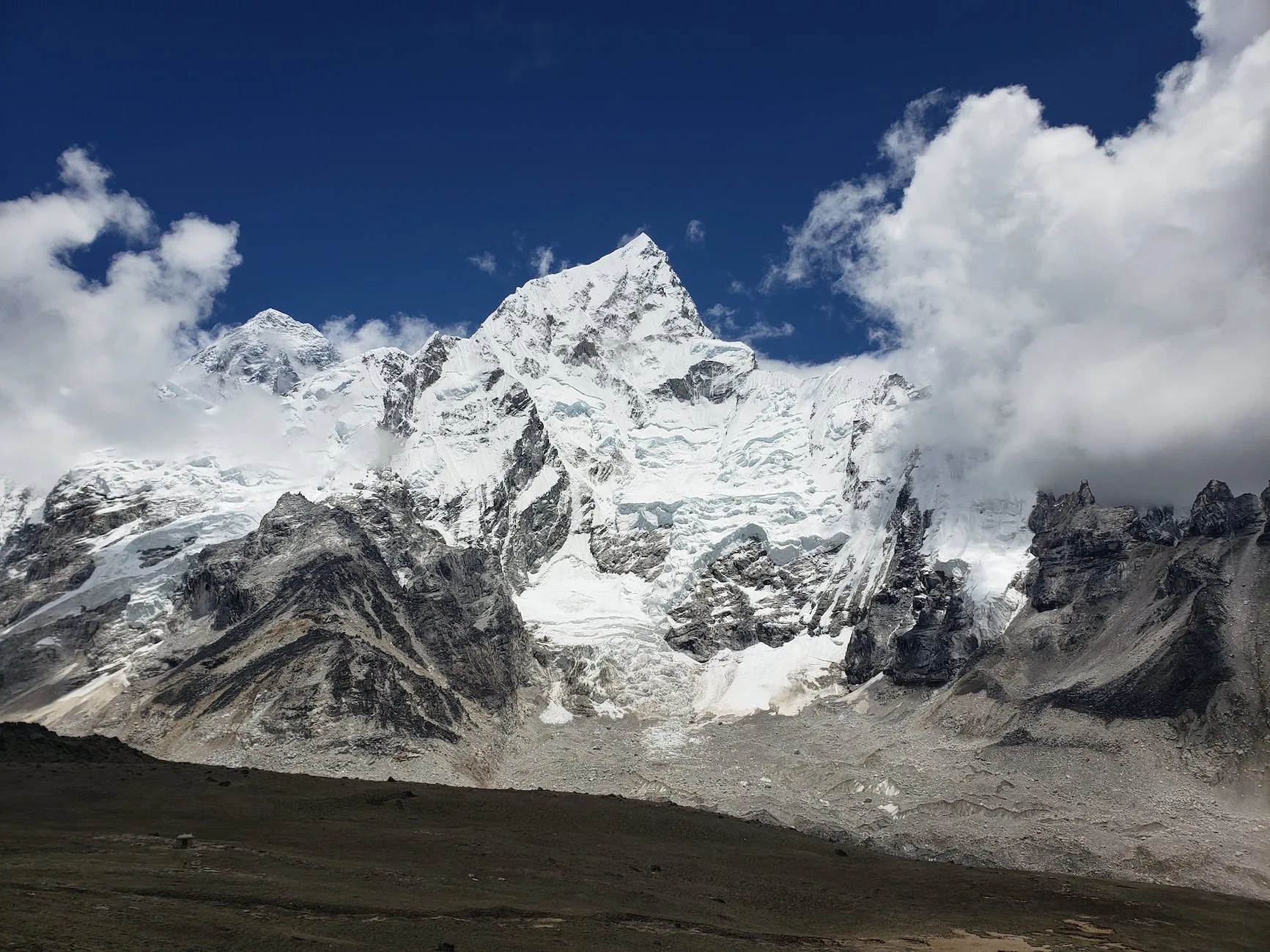 close up photo of mount everest